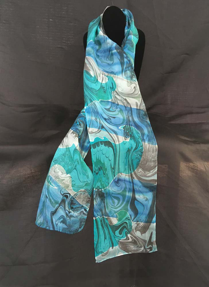 #ESA-121
Hobotai Silk
Blue White and Grey
Marbleized Resist
8” x “72
$110.00